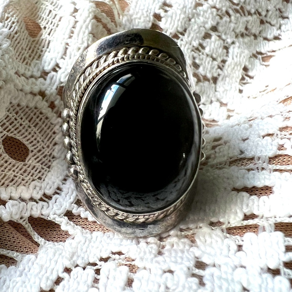 LARGE STERLING SILVER ONXY RING